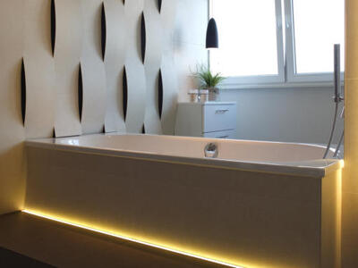 Wannen und Whirlpools