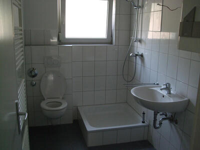 Planung und Einbau von Bädern